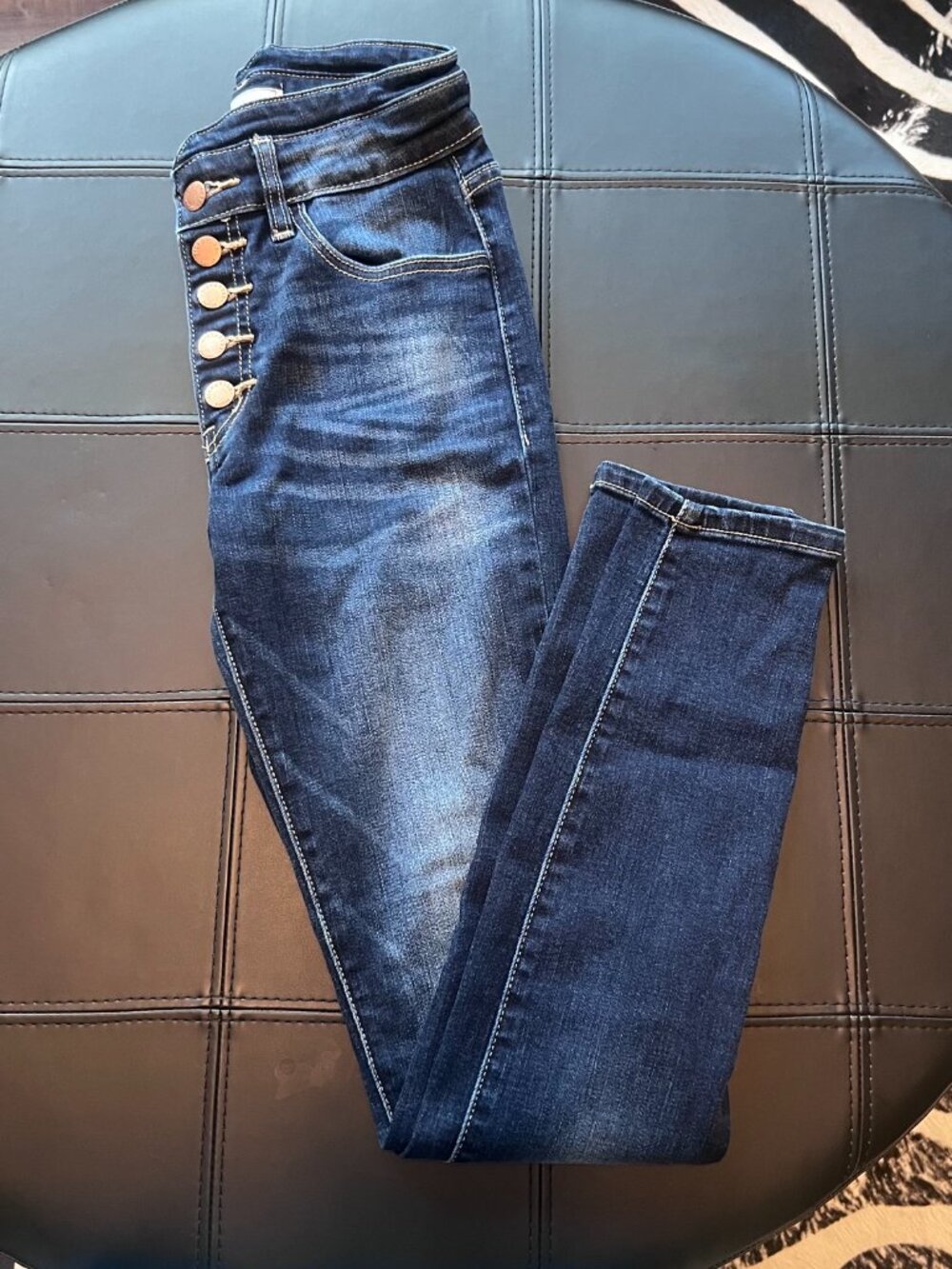 Women's KanCan Skinny jeans with copper button fly size 25 - Picture 3 of 8